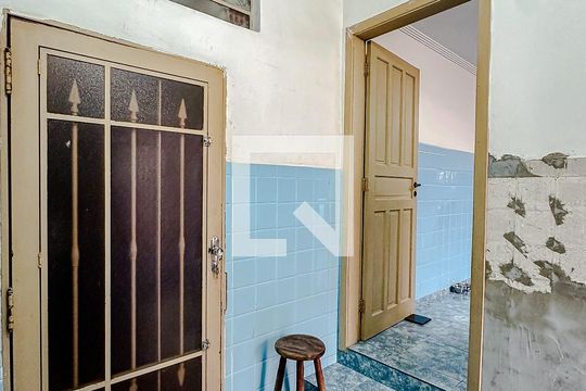 Área de Serviço de casa à venda com 3 quartos, 180m² em Vila Invernada, São Paulo