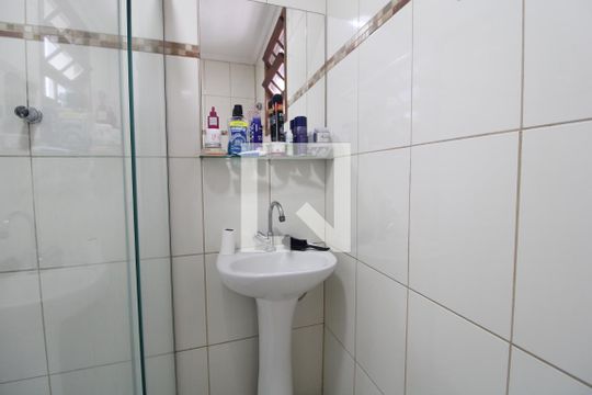 Banheiro de casa à venda com 3 quartos, 190m² em Jurubatuba, São Paulo