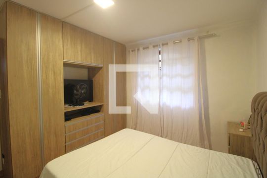 Quarto 3 de casa à venda com 3 quartos, 190m² em Jurubatuba, São Paulo