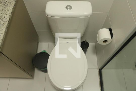 Banheiro da Suíte de apartamento para alugar com 1 quarto, 30m² em Pompeia, São Paulo
