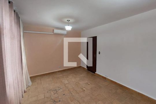 Casa à venda com 5 quartos, 216m² em Lauzane Paulista, São Paulo