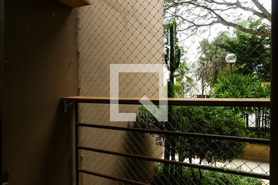 Varanda Sala de apartamento à venda com 2 quartos, 55m² em Parque Reboucas, São Paulo