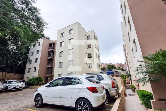 Fachada de apartamento à venda com 2 quartos, 55m² em Parque Reboucas, São Paulo