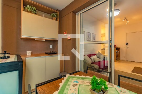 Varanda Sala de apartamento para alugar com 1 quarto, 35m² em Vila Clementino, São Paulo