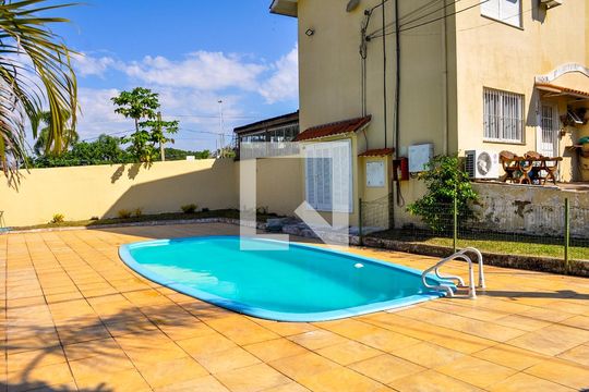 Área comum - piscina de casa de condomínio à venda com 2 quartos, 200m² em Hípica, Porto Alegre