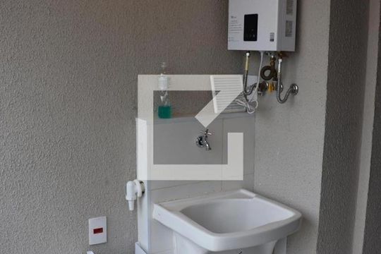 Área de Serviço de apartamento para alugar com 2 quartos, 48m² em Nova Aldeinha, Barueri