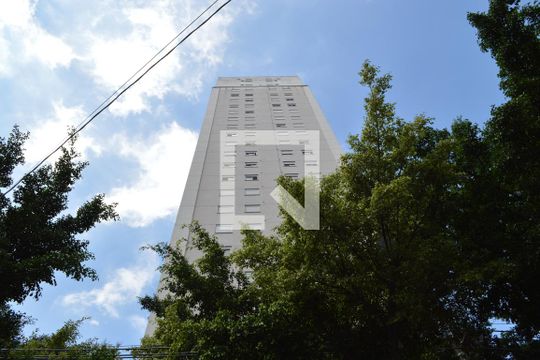 Fachada de apartamento à venda com 2 quartos, 45m² em Liberdade, São Paulo
