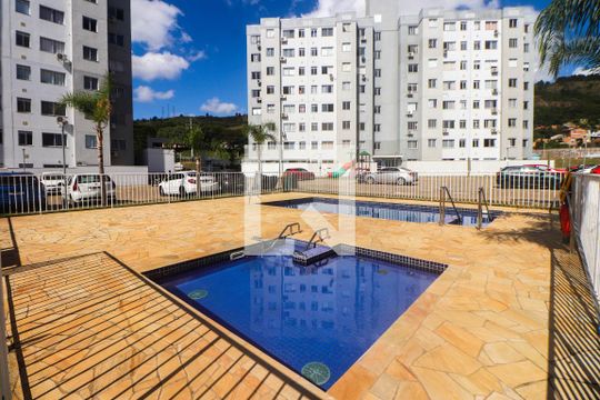 Área comum - Piscina de apartamento para alugar com 2 quartos, 50m² em Morro Santana, Porto Alegre