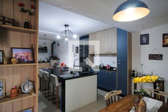 Cozinha de casa à venda com 3 quartos, 207m² em Olímpico, São Caetano do Sul