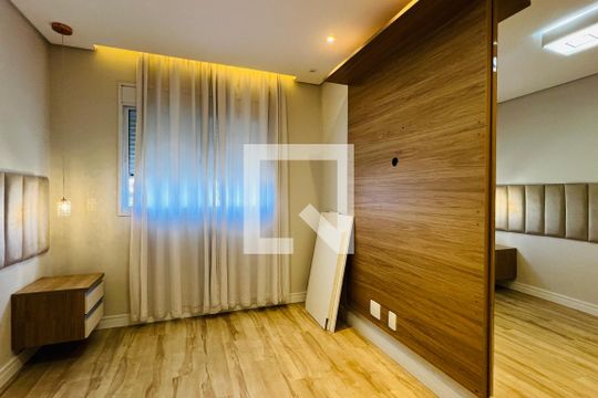 Suíte de apartamento à venda com 2 quartos, 61m² em Vila Endres, Guarulhos