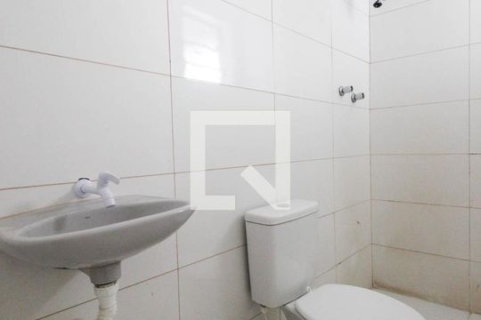 Banheiro casa 1 de casa à venda com 3 quartos, 224m² em Carandiru, São Paulo