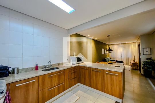 Cozinha de casa à venda com 3 quartos, 170m² em Belenzinho, São Paulo