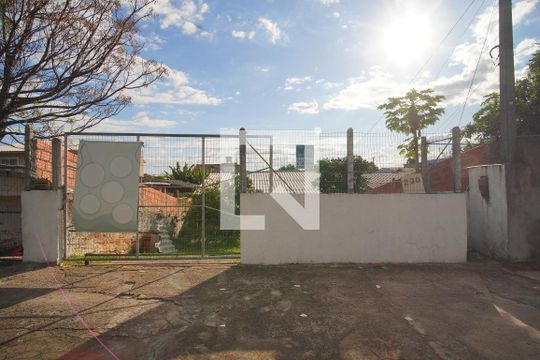 Fachada de casa à venda com 2 quartos, 150m² em Canudos, Novo Hamburgo