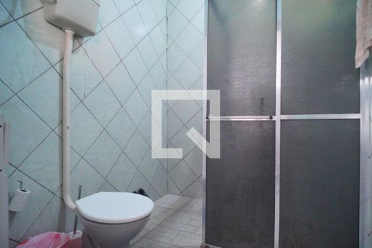 Banheiro de casa à venda com 2 quartos, 150m² em Canudos, Novo Hamburgo