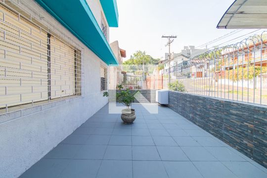 Área comum de apartamento à venda com 1 quarto, 40m² em Azenha, Porto Alegre