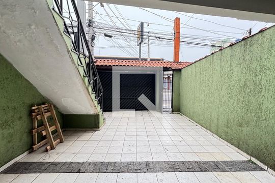 Garagem de casa à venda com 3 quartos, 130m² em Vila Príncipe de Gales, Santo André