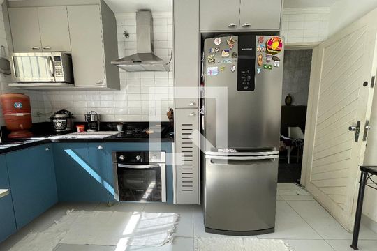 Cozinha de casa à venda com 3 quartos, 150m² em Jardim Esmeralda, São Paulo