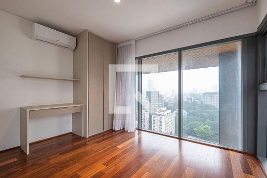 Suíte 2 de apartamento à venda com 3 quartos, 123m² em Cerqueira César, São Paulo