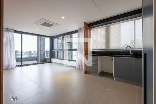 Apartamento à venda com 3 quartos, 123m² em Cerqueira César, São Paulo