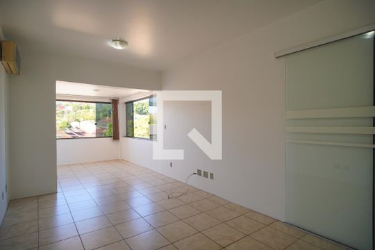 Sala de apartamento à venda com 2 quartos, 83m² em Vila Nova, Novo Hamburgo