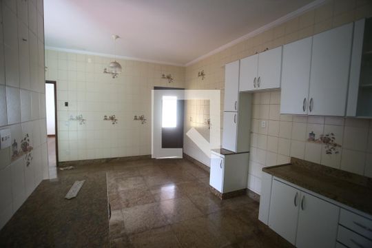 Cozinha de casa para alugar com 4 quartos, 720m² em Barreiro, Belo Horizonte