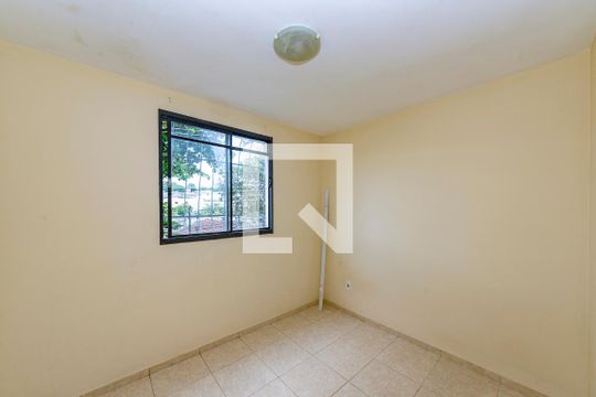 Quarto 1 de apartamento para alugar com 2 quartos, 50m² em Jardim Montanhês, Belo Horizonte