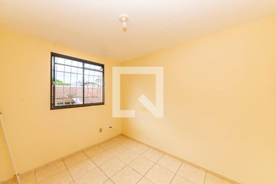 Quarto 2 de apartamento para alugar com 2 quartos, 50m² em Jardim Montanhês, Belo Horizonte