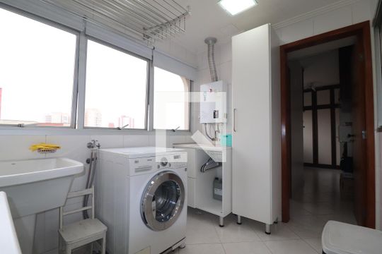 Área de Serviço de apartamento à venda com 3 quartos, 140m² em Vila Valparaíso, Santo André
