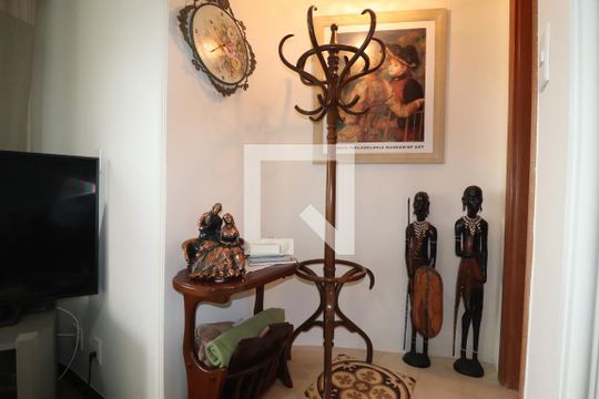 Hall do Lavabo de apartamento à venda com 3 quartos, 140m² em Vila Valparaíso, Santo André