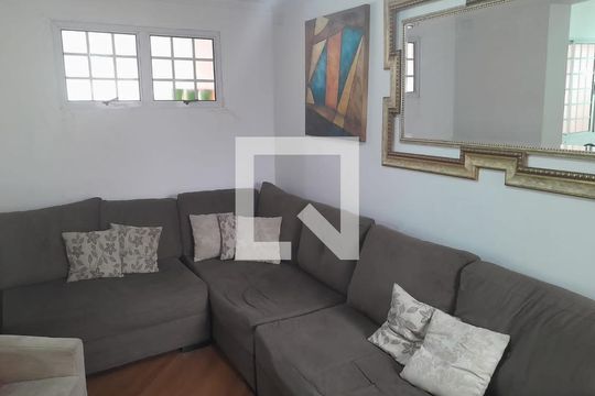 Sala de casa à venda com 4 quartos, 210m² em Vila Invernada, São Paulo