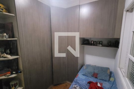 Quarto 3 de casa à venda com 4 quartos, 210m² em Vila Invernada, São Paulo