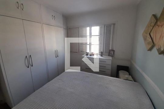 Quarto 1 de casa à venda com 4 quartos, 210m² em Vila Invernada, São Paulo