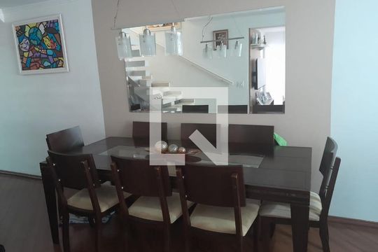 Sala de casa à venda com 4 quartos, 210m² em Vila Invernada, São Paulo