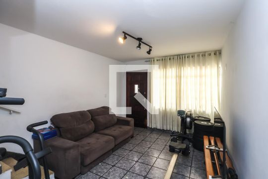 Sala de casa à venda com 3 quartos, 100m² em Vila Gumercindo, São Paulo