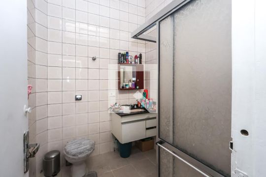 Banheiro de casa à venda com 3 quartos, 100m² em Vila Gumercindo, São Paulo