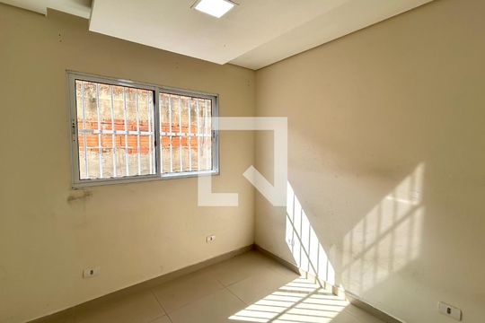 Quarto 2 de casa para alugar com 2 quartos, 80m² em Parque Sao Miguel, Guarulhos