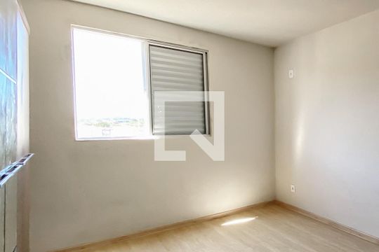Quarto 2 de apartamento para alugar com 2 quartos, 60m² em Centro, São Leopoldo
