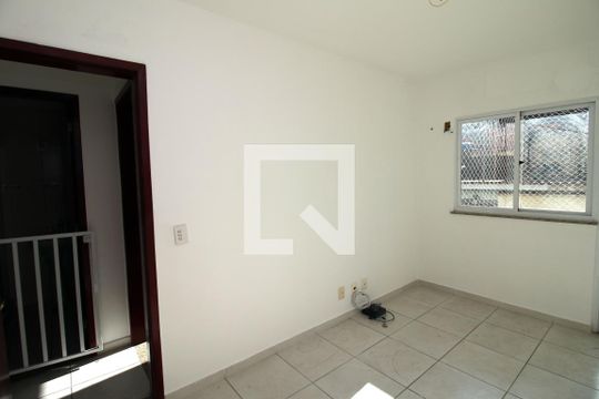 Quarto 1 de apartamento para alugar com 2 quartos, 80m² em Irajá, Rio de Janeiro