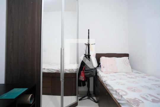 Quarto 1 de apartamento à venda com 2 quartos, 35m² em Vila Guilhermina, São Paulo