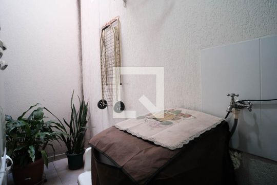 Cozinha de apartamento à venda com 2 quartos, 35m² em Vila Guilhermina, São Paulo