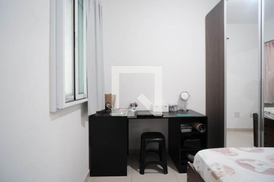 Quarto 1 de apartamento à venda com 2 quartos, 35m² em Vila Guilhermina, São Paulo