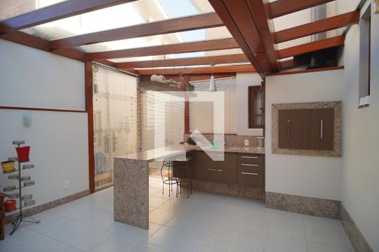 Espaço Gourmet de casa à venda com 3 quartos, 200m² em Operário, Novo Hamburgo