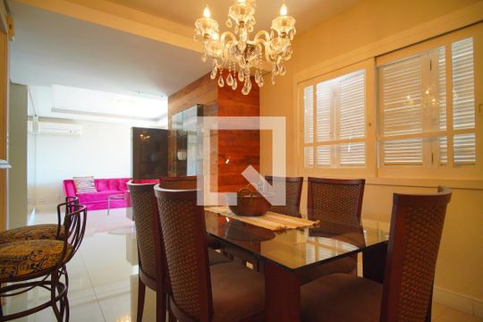 Sala de Jantar de casa à venda com 3 quartos, 200m² em Operário, Novo Hamburgo