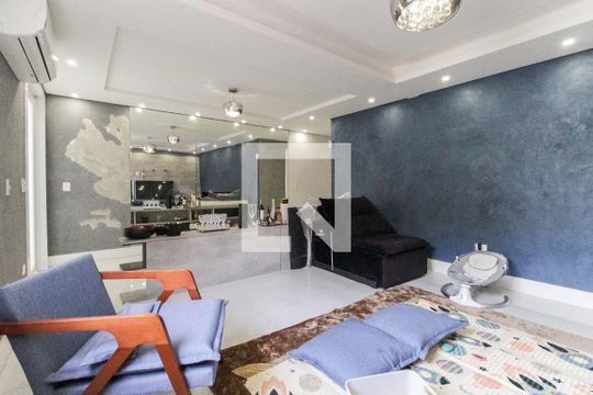 Sala 1 de casa à venda com 5 quartos, 600m² em Itaquera, São Paulo