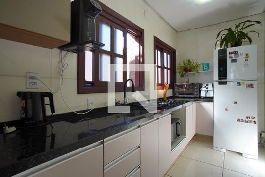 Cozinha de apartamento à venda com 3 quartos, 125m² em Cristo Redentor, Porto Alegre
