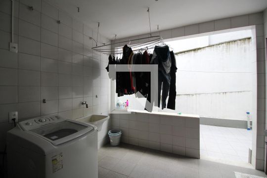 Área de Serviço de casa de condomínio à venda com 4 quartos, 370m² em Taquara, Rio de Janeiro