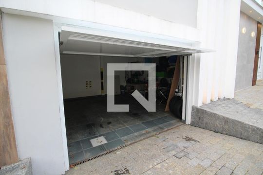 Garagem de casa de condomínio à venda com 4 quartos, 370m² em Taquara, Rio de Janeiro