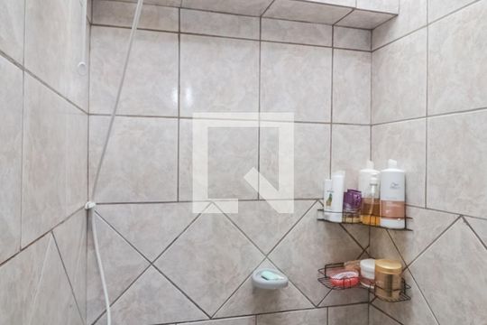 Banheiro Social de casa à venda com 3 quartos, 120m² em Feitoria, São Leopoldo