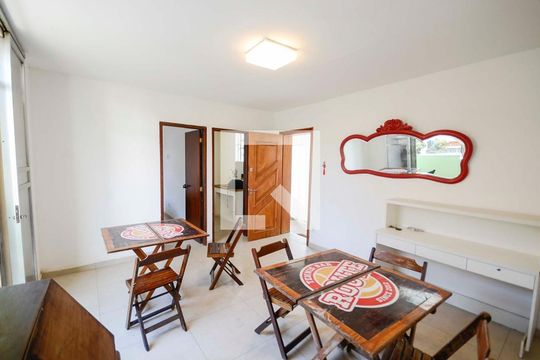Sala de apartamento para alugar com 1 quarto, 40m² em Maracanã, Rio de Janeiro