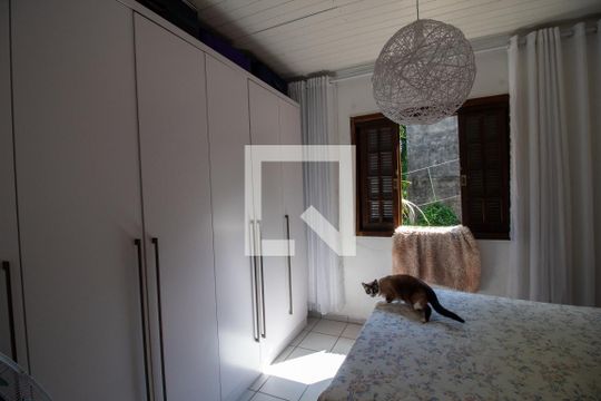 Quarto 2 de casa à venda com 4 quartos, 185m² em Vila Pirajussara, São Paulo
